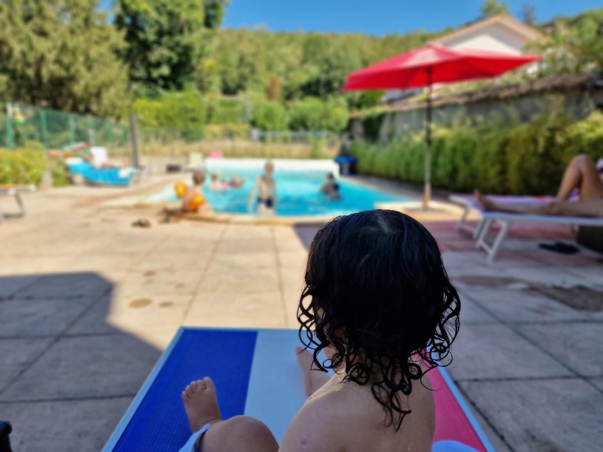 Le Relais Des Dames Bed and Breakfast Neuville-sur-Saône Εξωτερικό φωτογραφία