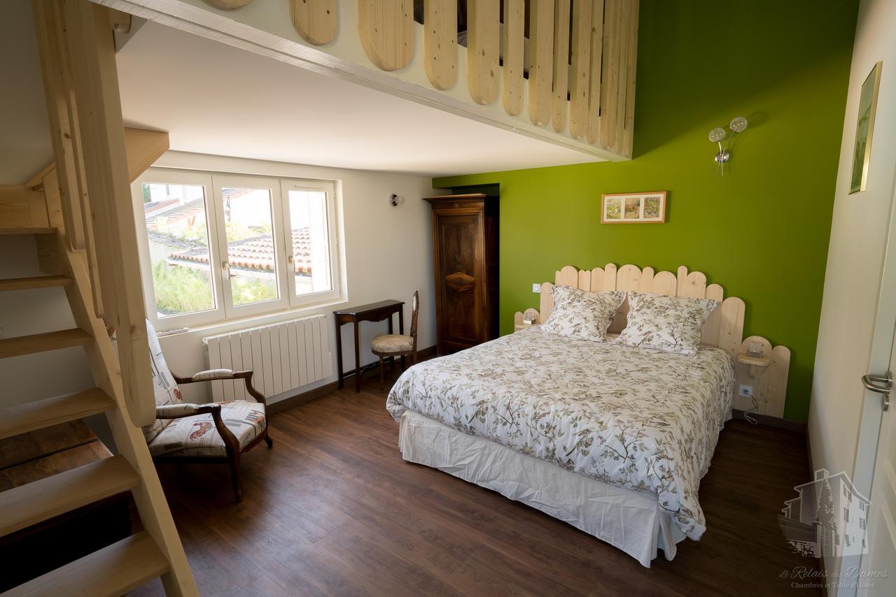 Le Relais Des Dames Bed and Breakfast Neuville-sur-Saône Εξωτερικό φωτογραφία