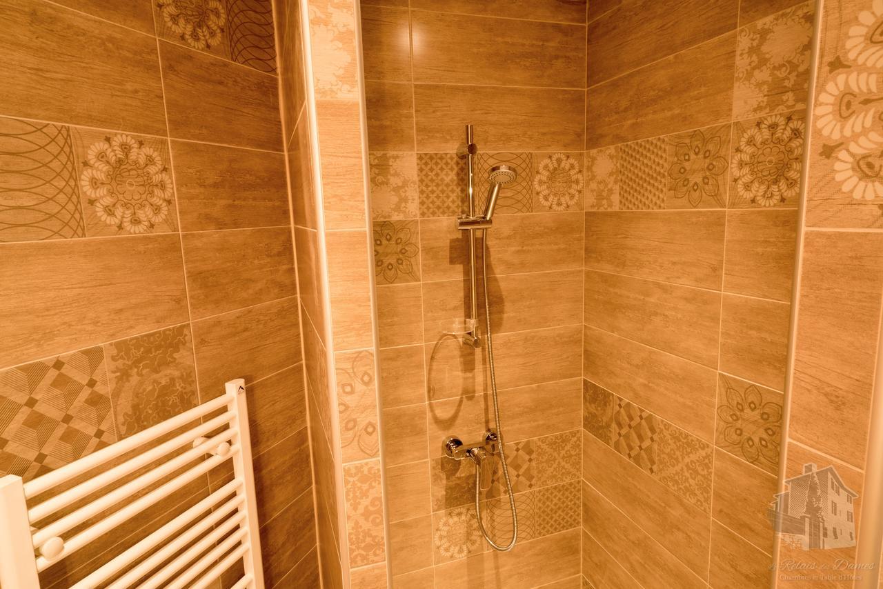 Le Relais Des Dames Bed and Breakfast Neuville-sur-Saône Εξωτερικό φωτογραφία